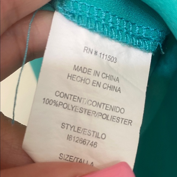 Lily White Teal Sleeveless Keyhole Camisole - Picture 4 of 4